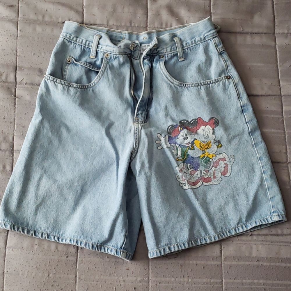 Vintage high waisted Mickey mouse jean shorts.